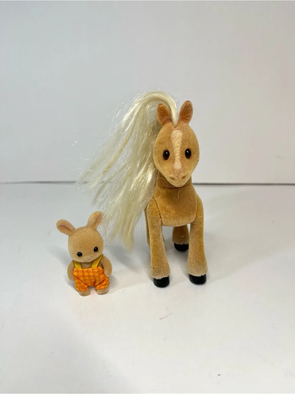 Calico Critters Willow Horse Pony Show Figure Sylvanian Families Bunny Rabbit - Picture 12 of 16